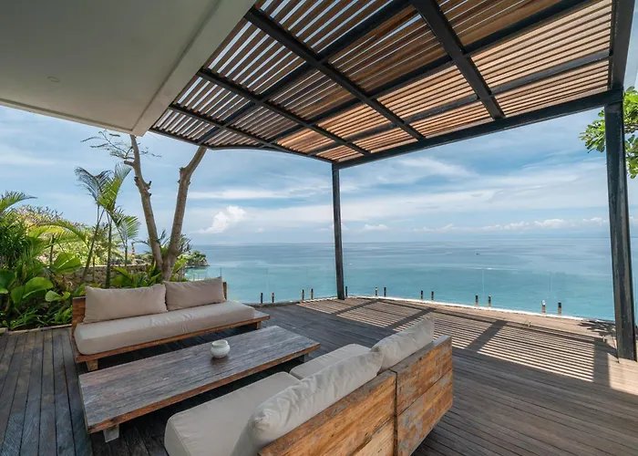 Namaskar - Iconic 5br Cliff - 180° Ocean View ヴィラ ジンバラン