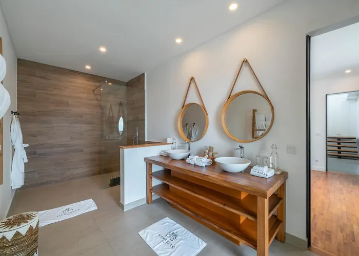 Namaskar - Iconic 5br Cliff - 180° Ocean View * ジンバラン