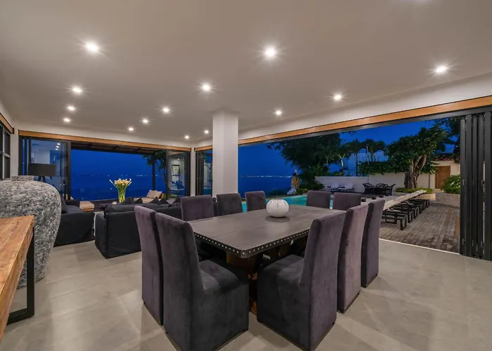 Namaskar - Iconic 5br Cliff - 180° Ocean View ヴィラ ジンバラン